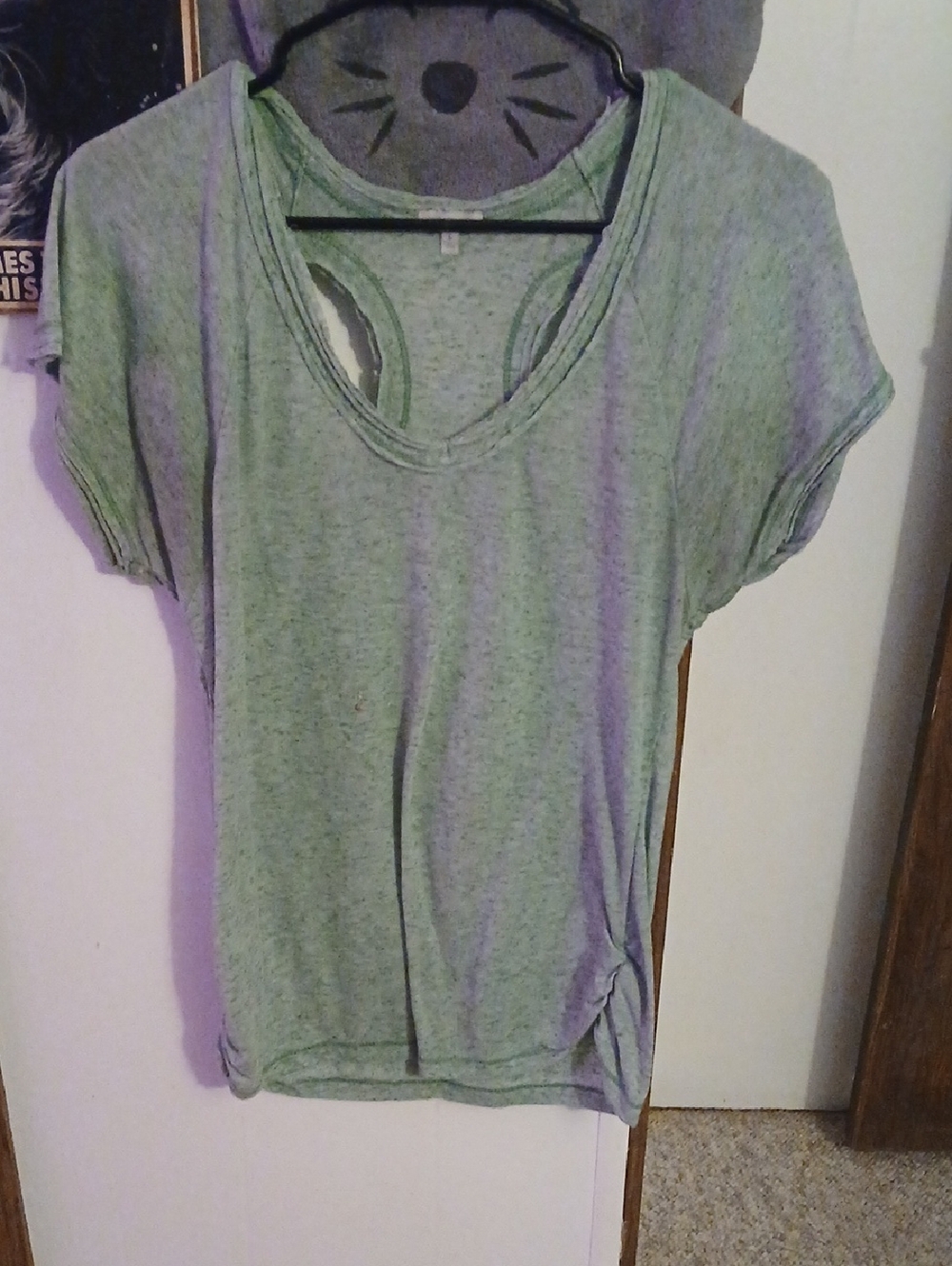 Maurices Heathered Sage Short Sleeve Scoop Neck Top